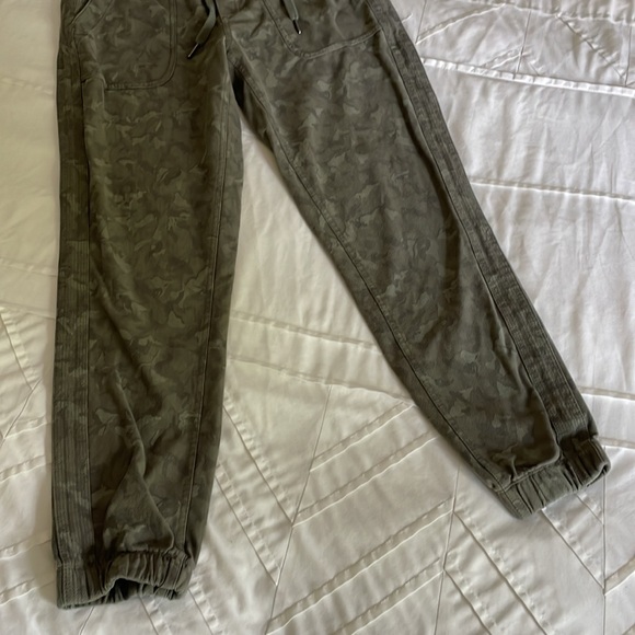 Athleta Farallon Jogger - Picture 5 of 6